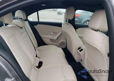 2021 Mercedes-Benz A 220 z USA, uszkodzony, nr VIN W1K3G4EB9MJ273308